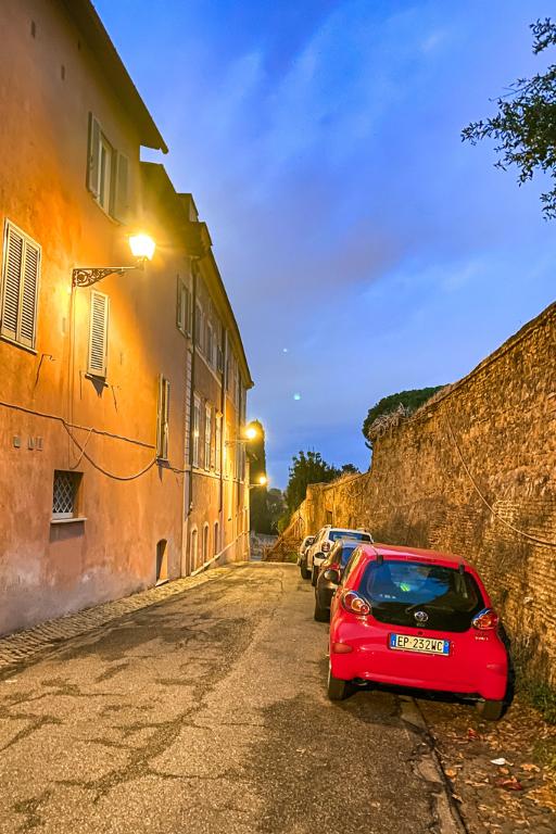 Driving in Italy: Essential Tips and Rules for Your Road Trip driving in italy